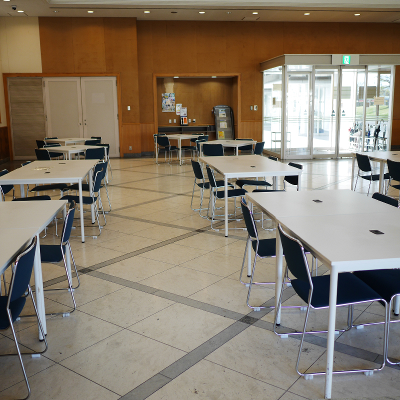 大阪市立瓜破斎場休憩室１